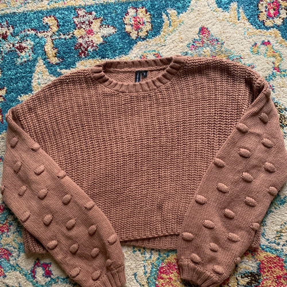 Cropped knit sweater